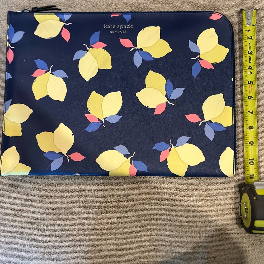🍋 Kate Spade Lemon Zest Laptop Sleeve